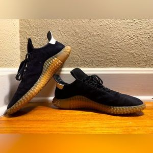 Adidas Kamanda | CQ2220 Black, Gum | 11.5 US | Gently Worn